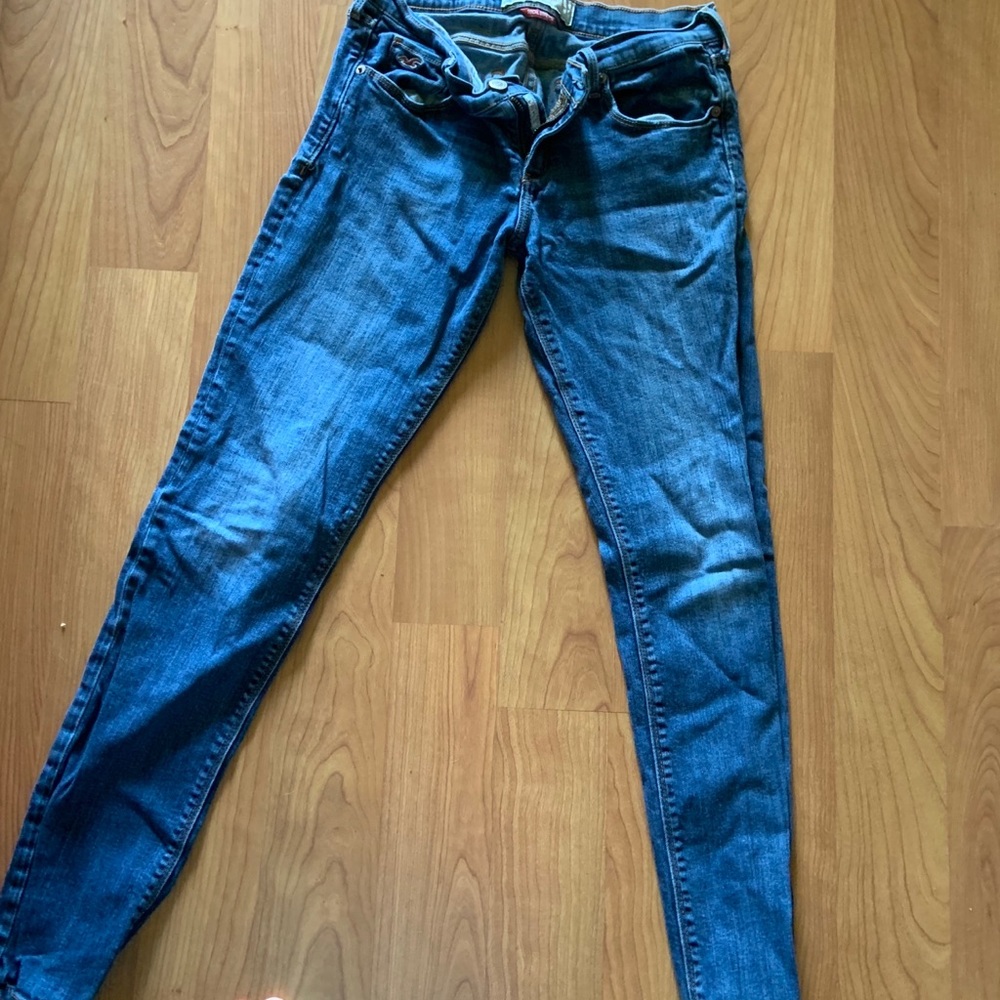Hollister jeans
